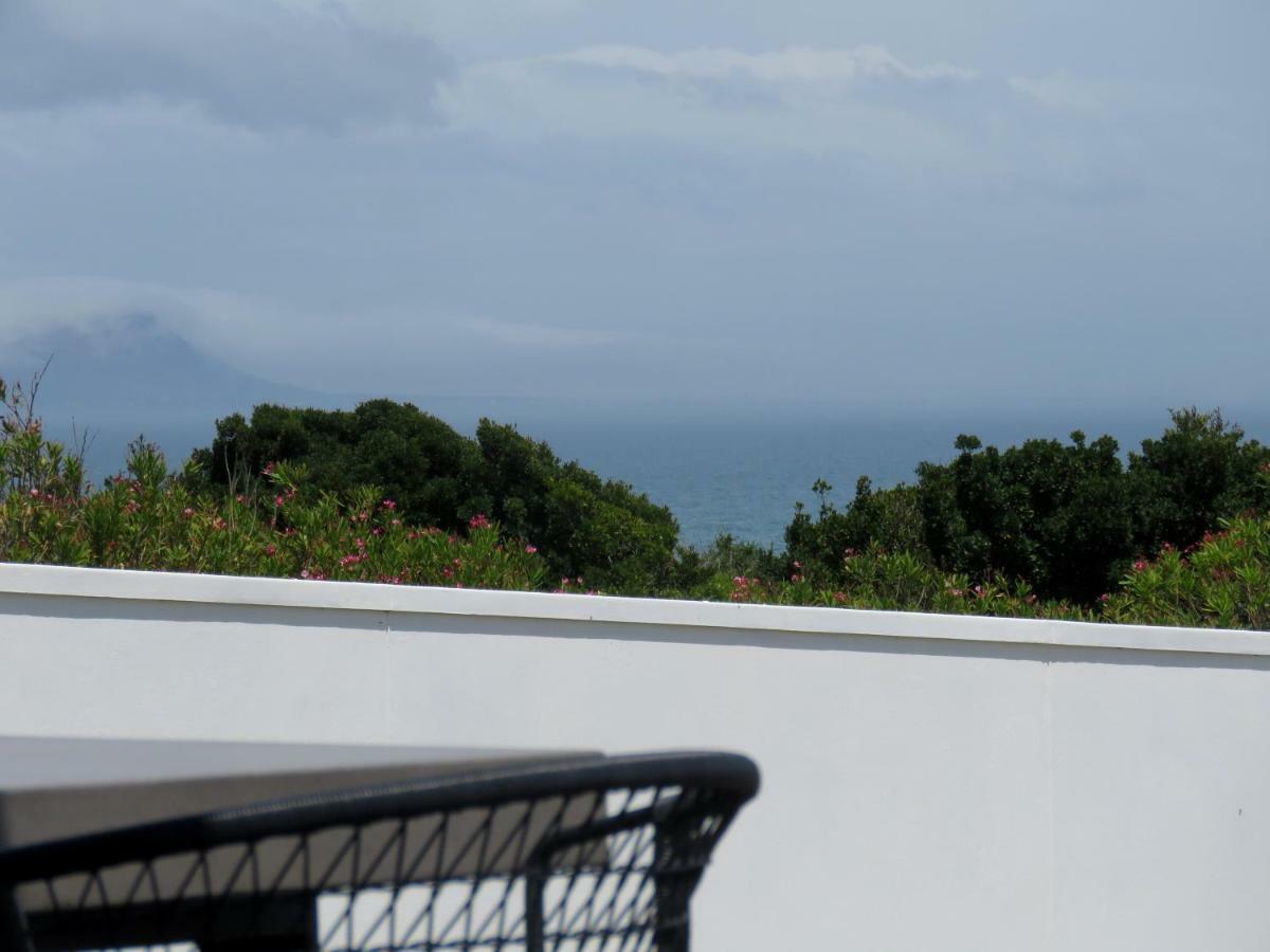 Troon Beach Cottage Hermanus Zewnętrze zdjęcie