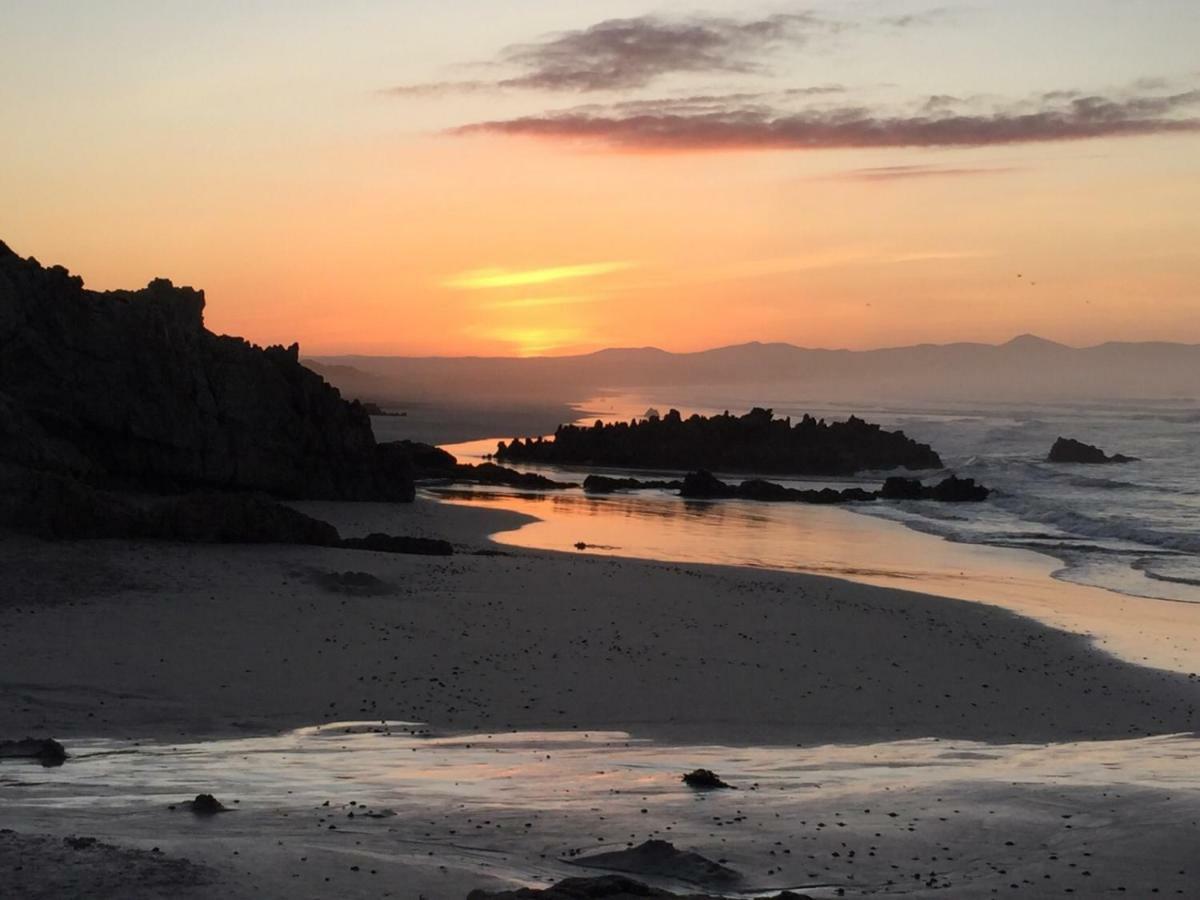 Troon Beach Cottage Hermanus Zewnętrze zdjęcie